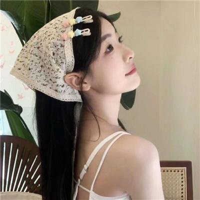 凸槌俏女警